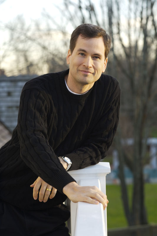 Into The Newsroom: David Pogue (YC ’85) – Yale Scientific Magazine